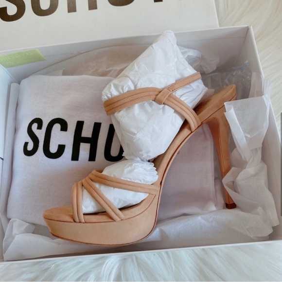 Schutz Nude Heels - Picture 2 of 2